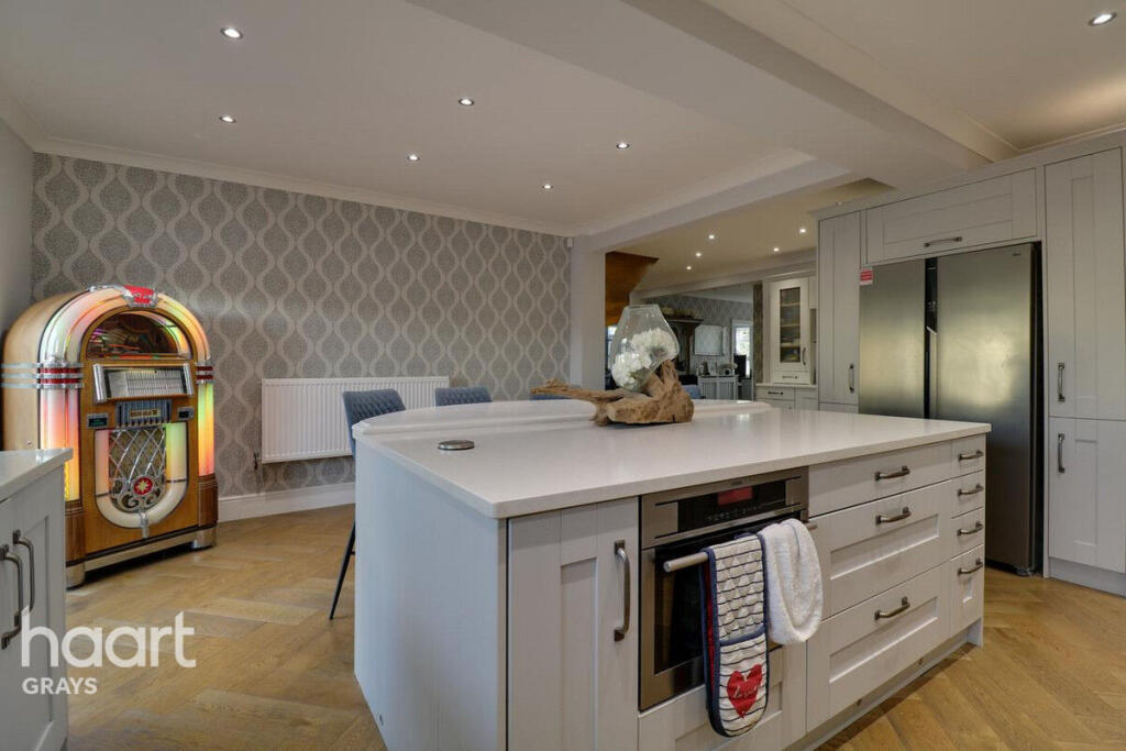 House in Chelmsford - More