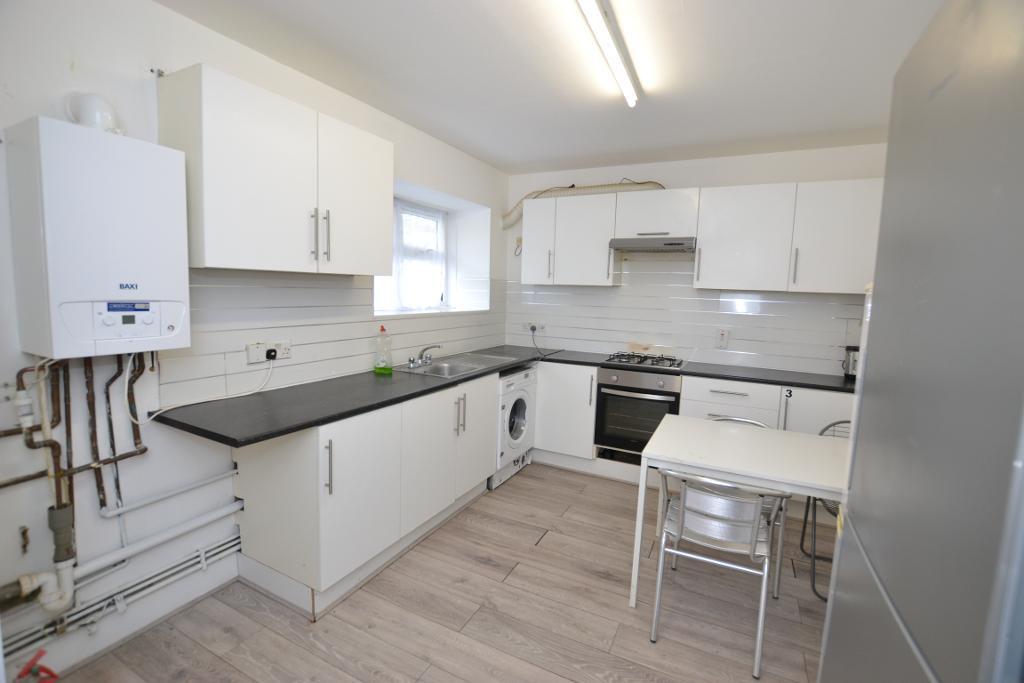 Apartment in London - View 3