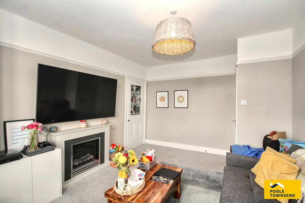 Flat 2, 7 Thornfield Road, Grange over Sands photo 3