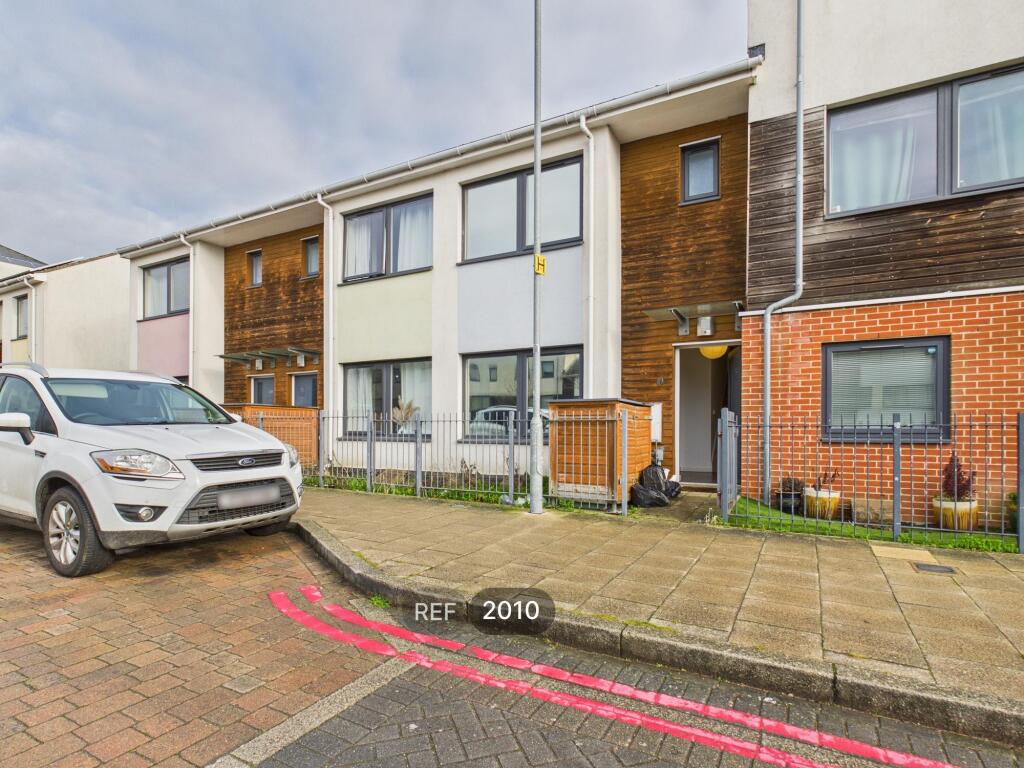 Main image of property: Cowper Crescent, Colchester, CO4 5XT
