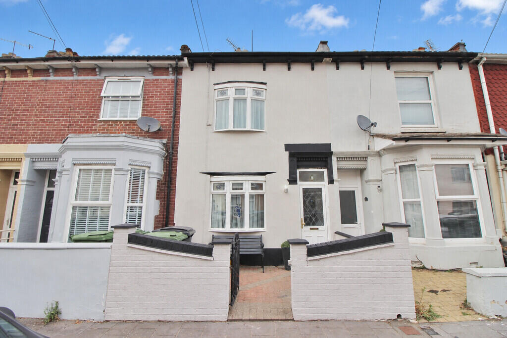 3-bed terraced on London Avenue, North End, £264,995