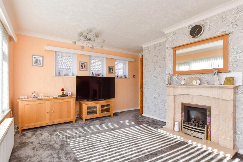 House in Portsmouth - View 5