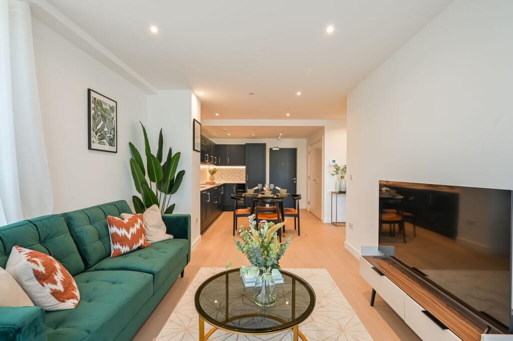 Apartment in Wembley, Preston - More