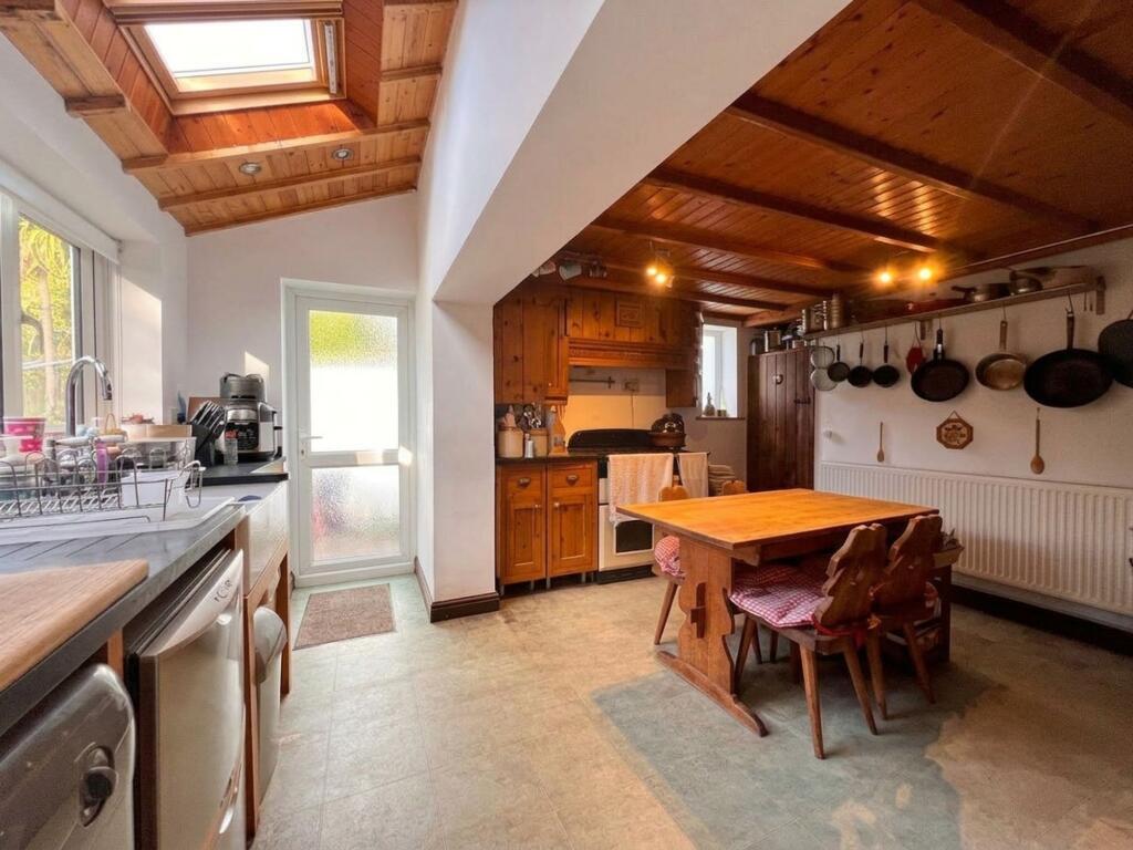 House in Cardiff - View 5