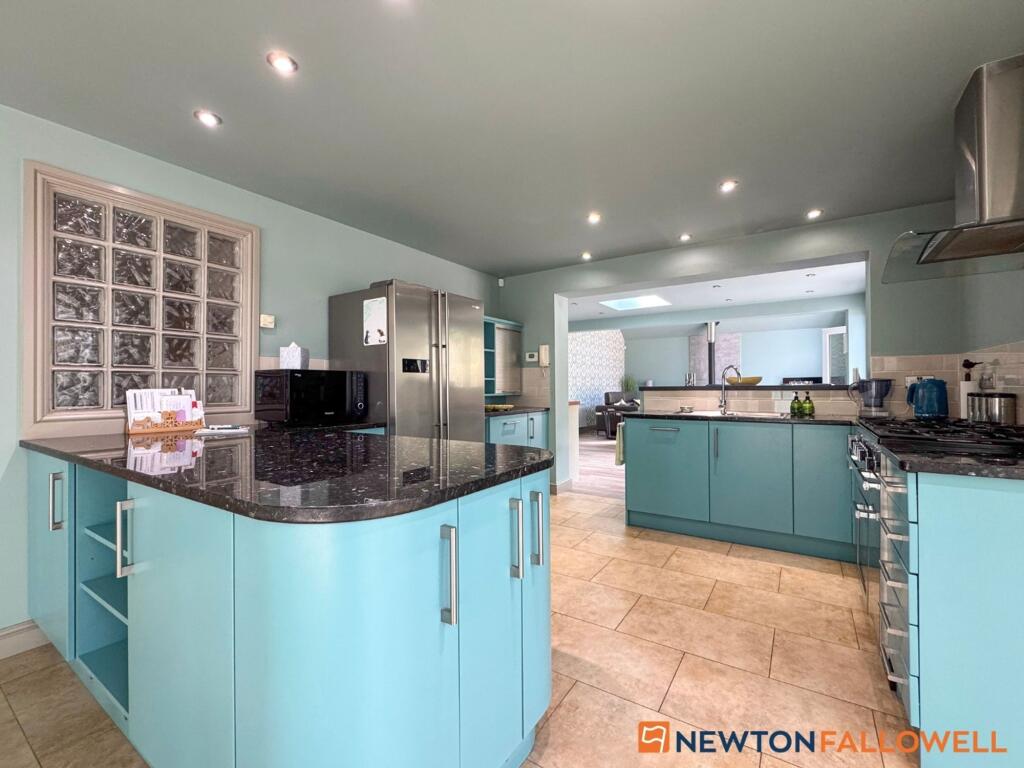 House in Newark and Sherwood, Sutton on Trent - View 4