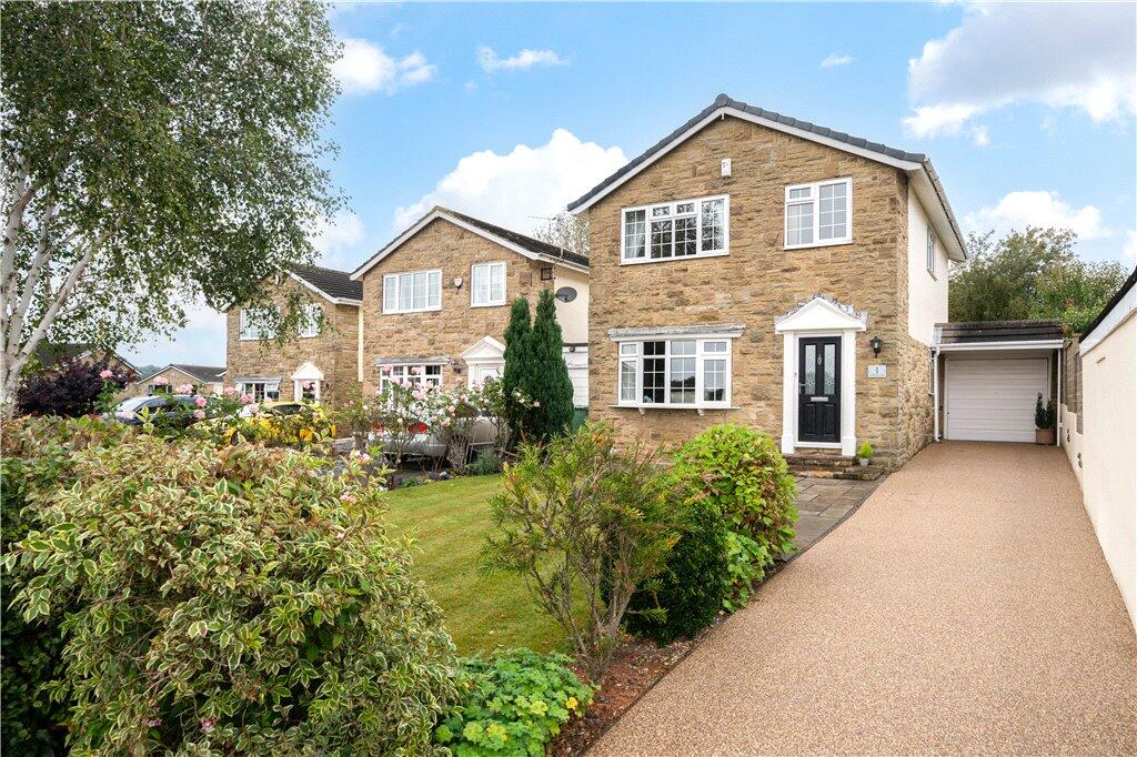Main image of property: St. Johns Close, Aberford, Leeds, West Yorkshire, LS25