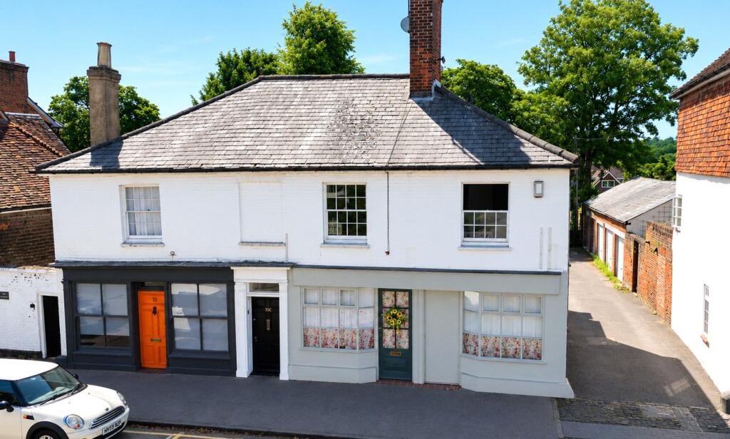Main image of property: West Street, Farnham, Surrey, GU9