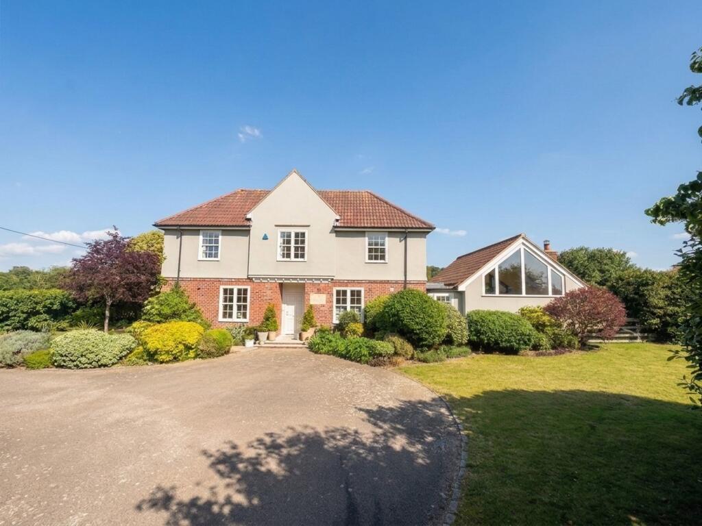 Main image of property: Oakley Court, Nr Benson, Wallingford, OX10