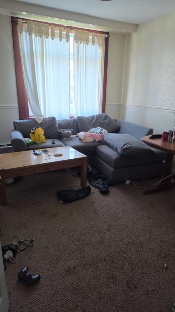 Apartment in Glasgow - View 5