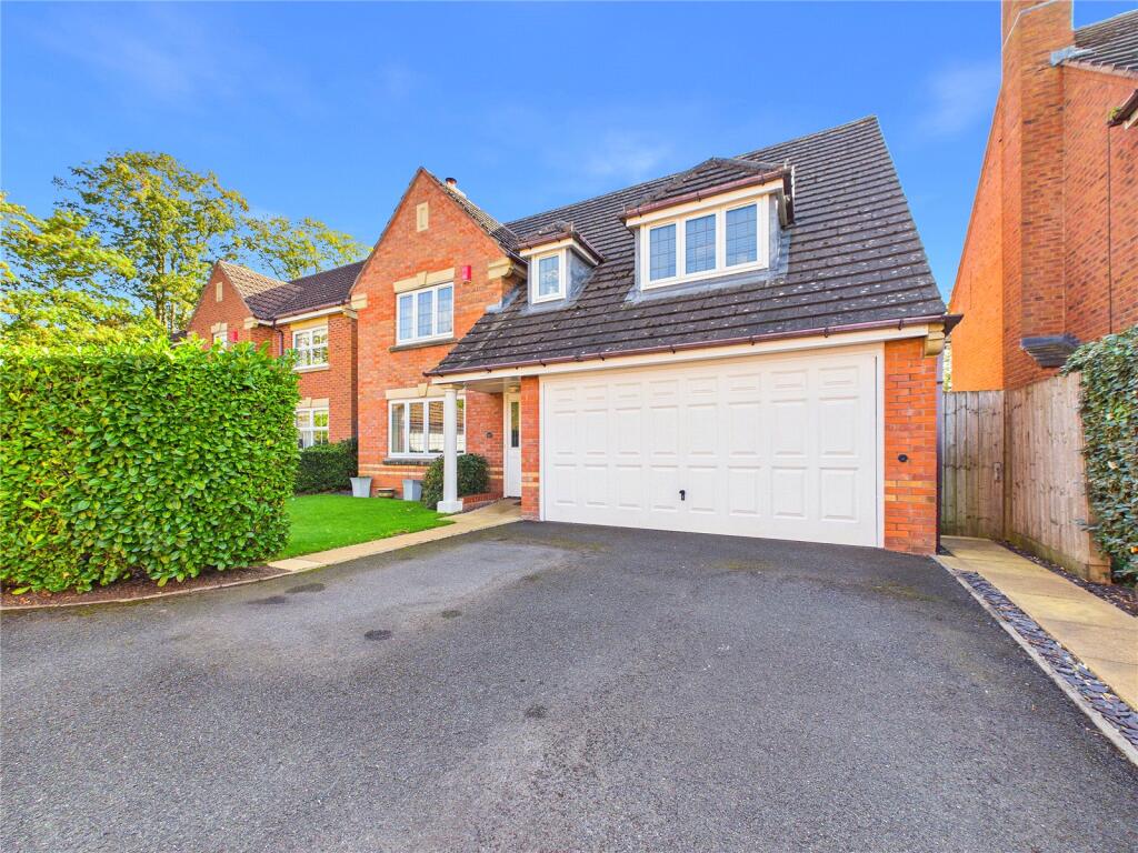 4-bed detached on Pear Tree Way, Wychbold, Droitwich, Worcestershire, WR9, £500,000