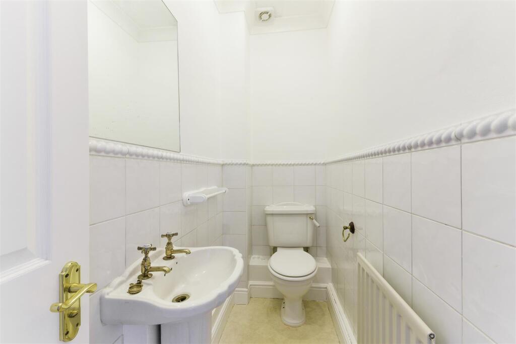 House in Reigate and Banstead, Surrey - More