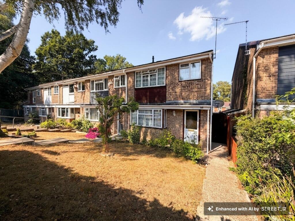 Main image of property: Oakwood Drive, Southampton, SO16