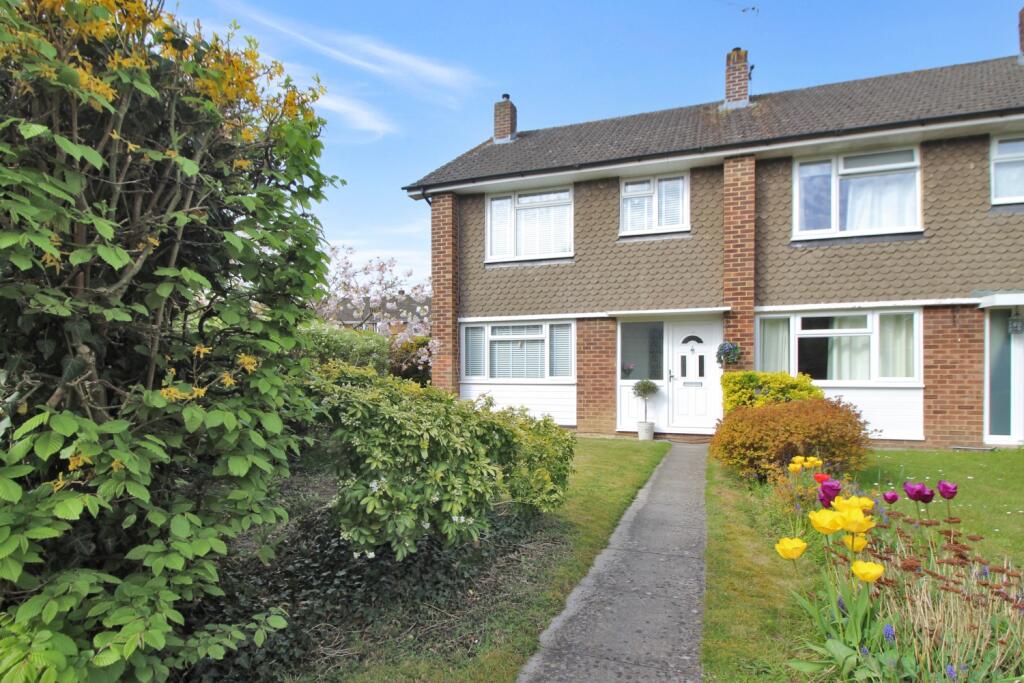 Main image of property: Cricket Lea, Lindford, GU35