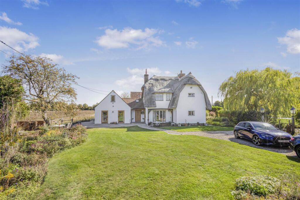 4-bed house on Stebbing Green, Stebbing, Dunmow, £750,000