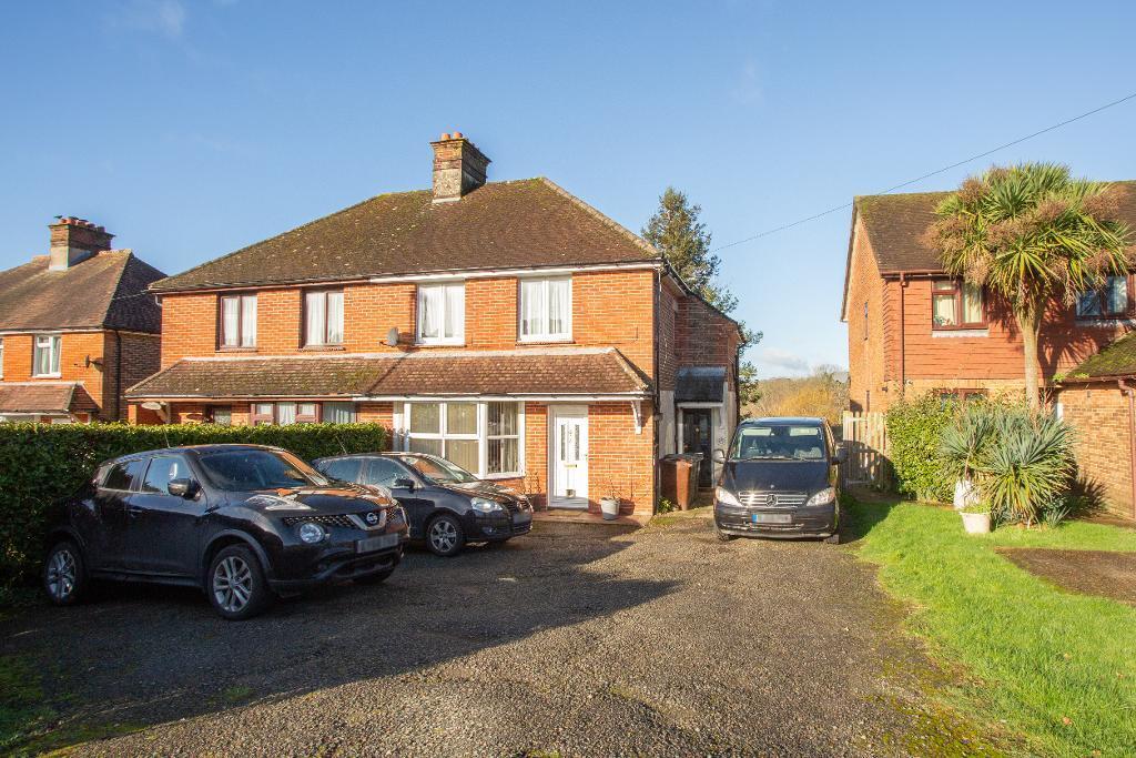 Main image of property: Homegarth, Hailsham Road, Heathfield, East Sussex, TN21 8AS