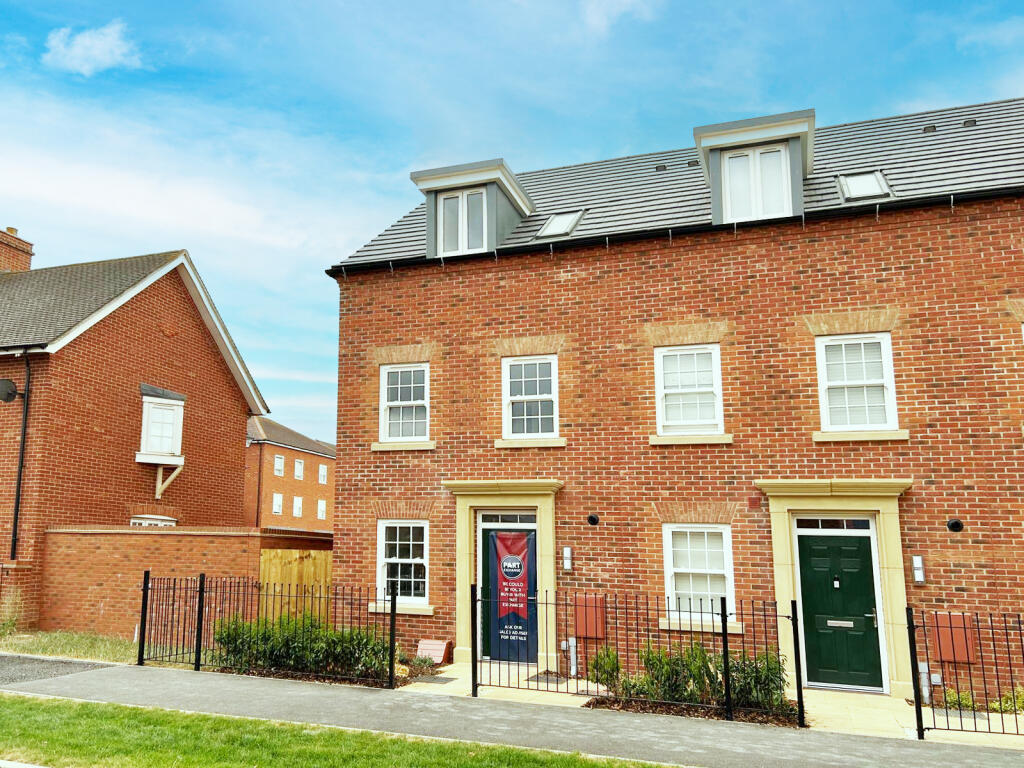 Main image of property: Saxon Way,
Bedford,
Bedfordshire
MK404GP