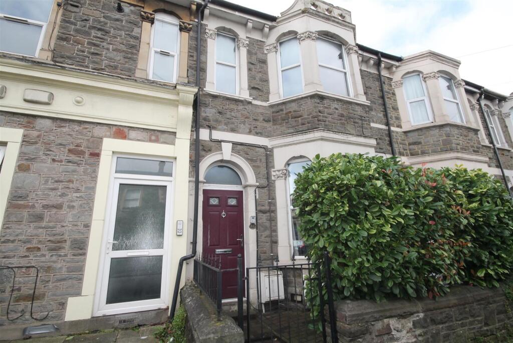 Main image of property: High Street, Staple Hill, Bristol