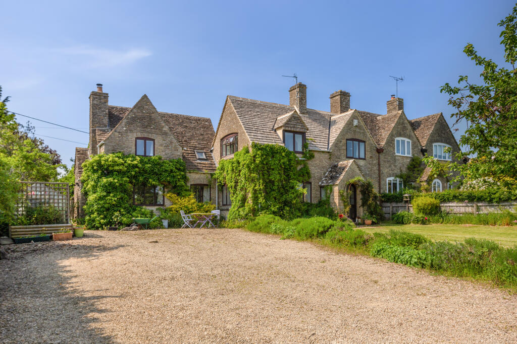Main image of property: Nr. Daglingworth, Cirencester, GL7