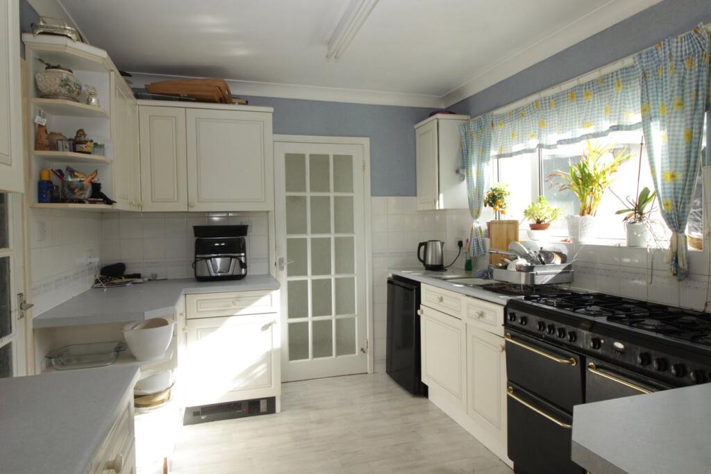 Grange Gardens, Llantwit Major, CF61 photo 3