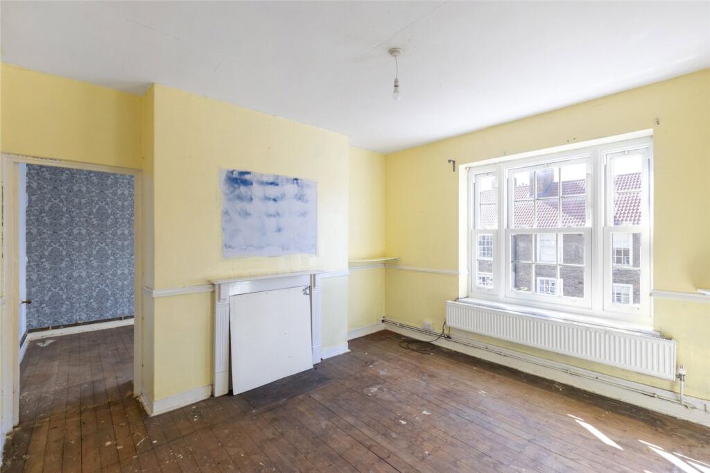 Apartment in London - View 2