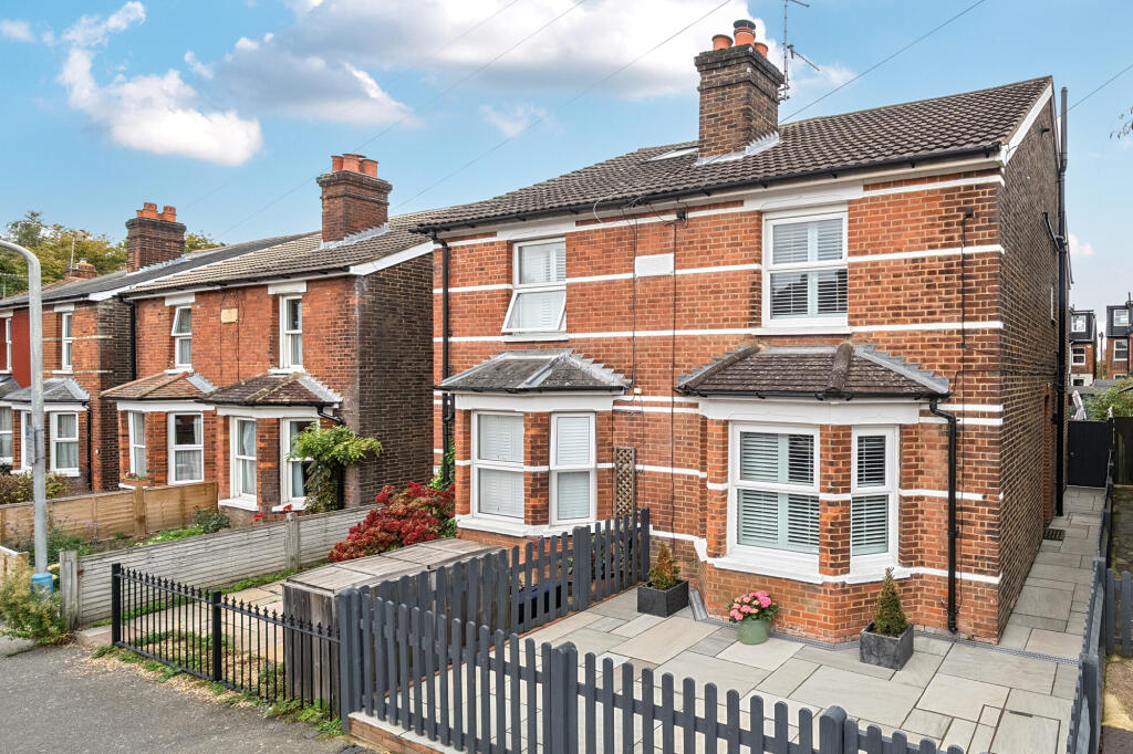 Main image of property: Chichester Road, Tonbridge, TN9