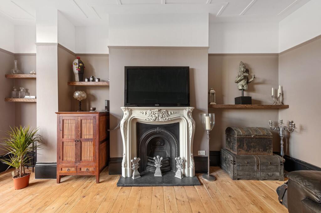 Apartment in London, South Norwood - More