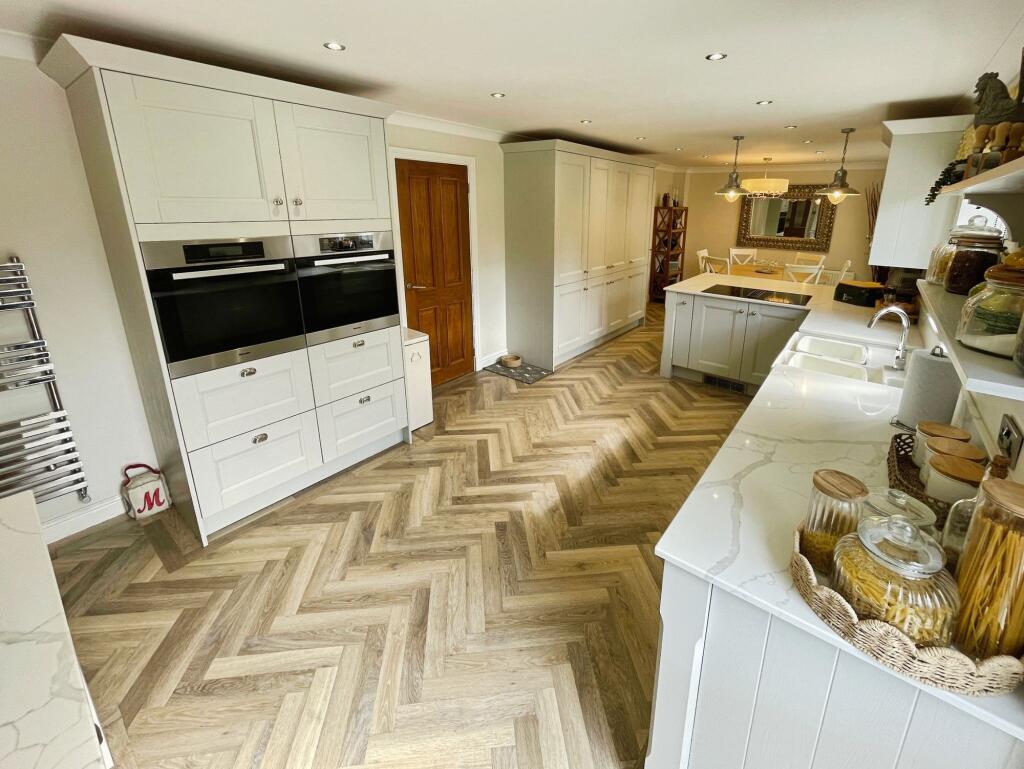 House in Broadlands, Laleston - View 3