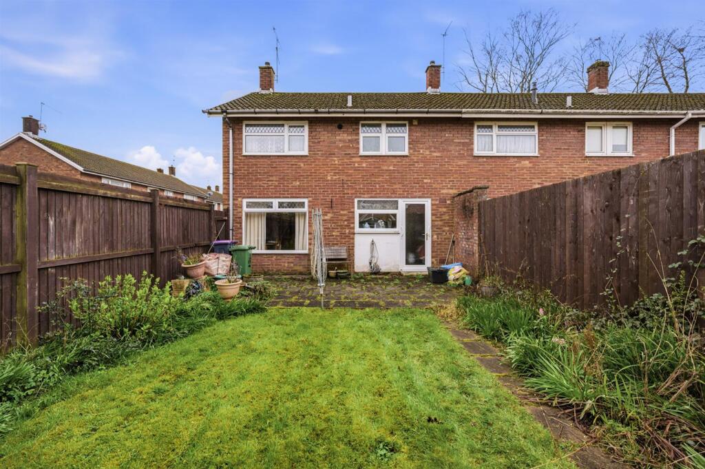 Main image of property: Llyswen Walk, Llanyravon, Cwmbran