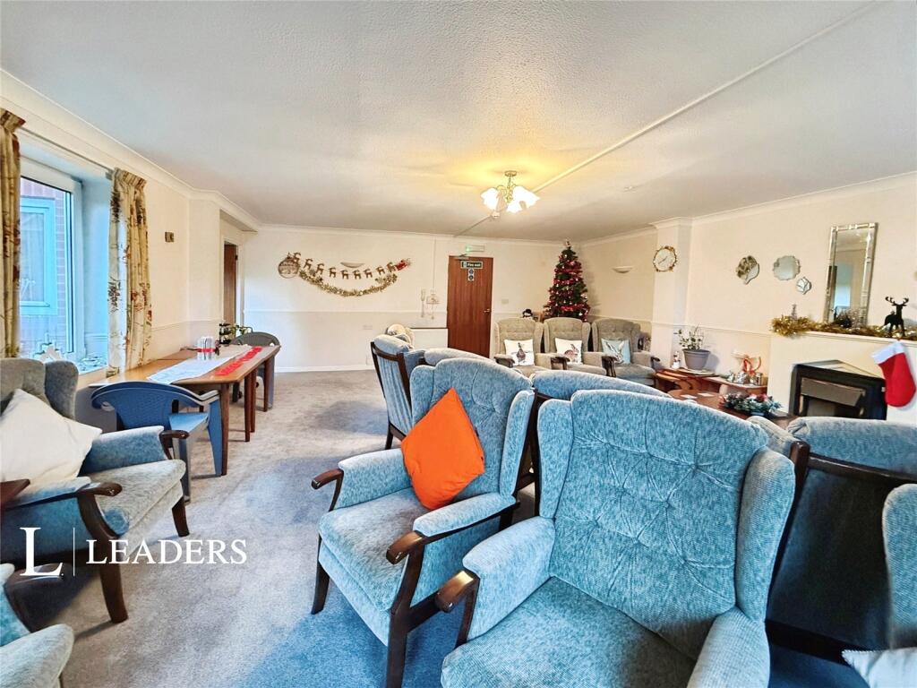 Apartment in Worthing, West Worthing - View 5