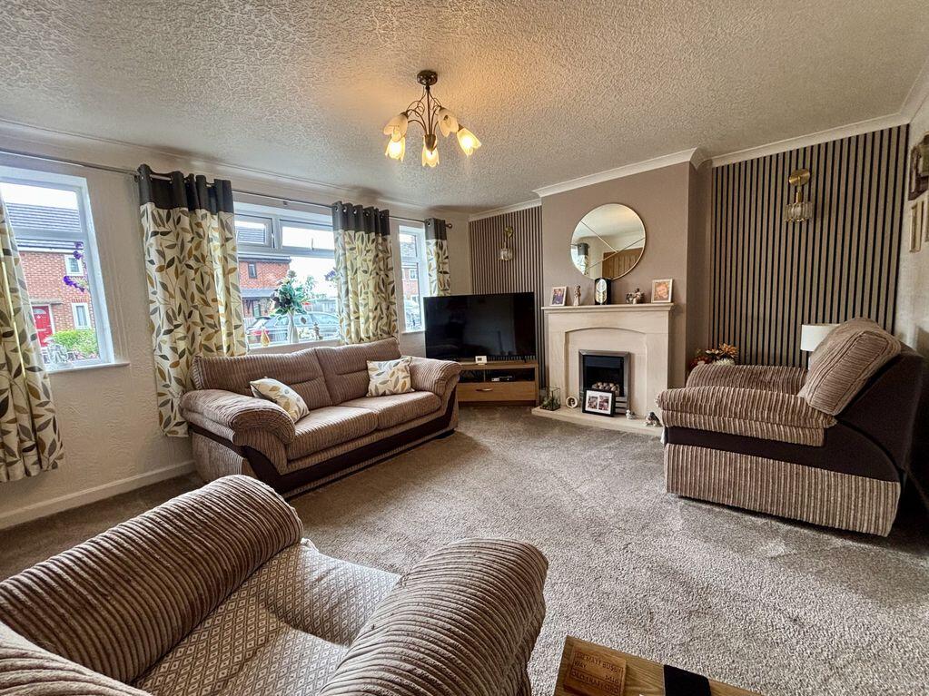 House in Preston - View 2