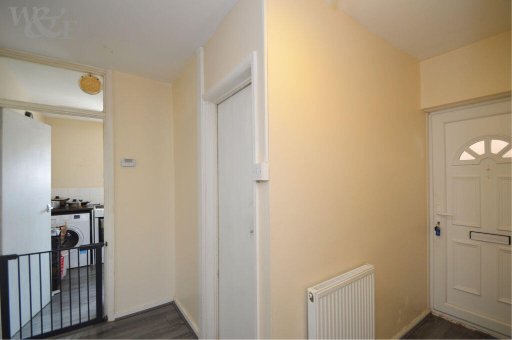 Apartment in Birmingham, Upper Witton, Stockland Green - View 2