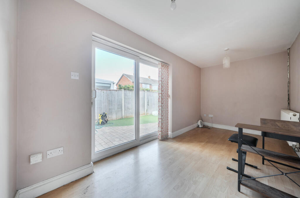 House in Tewkesbury - View 4