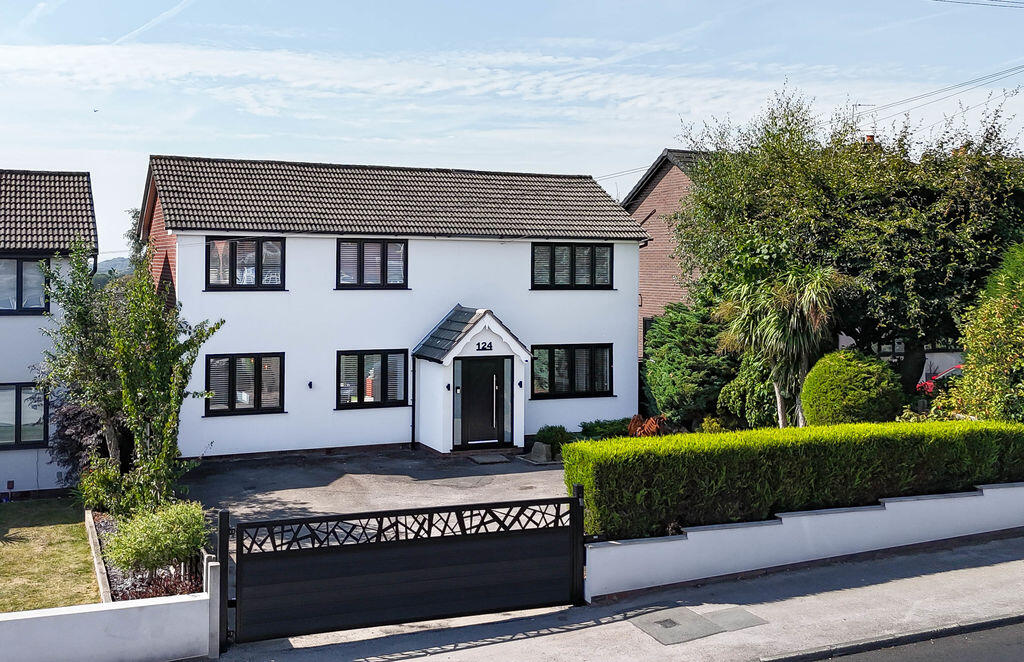 4-bed detached on 124, Shevington Lane, Shevington, Wigan, £450,000