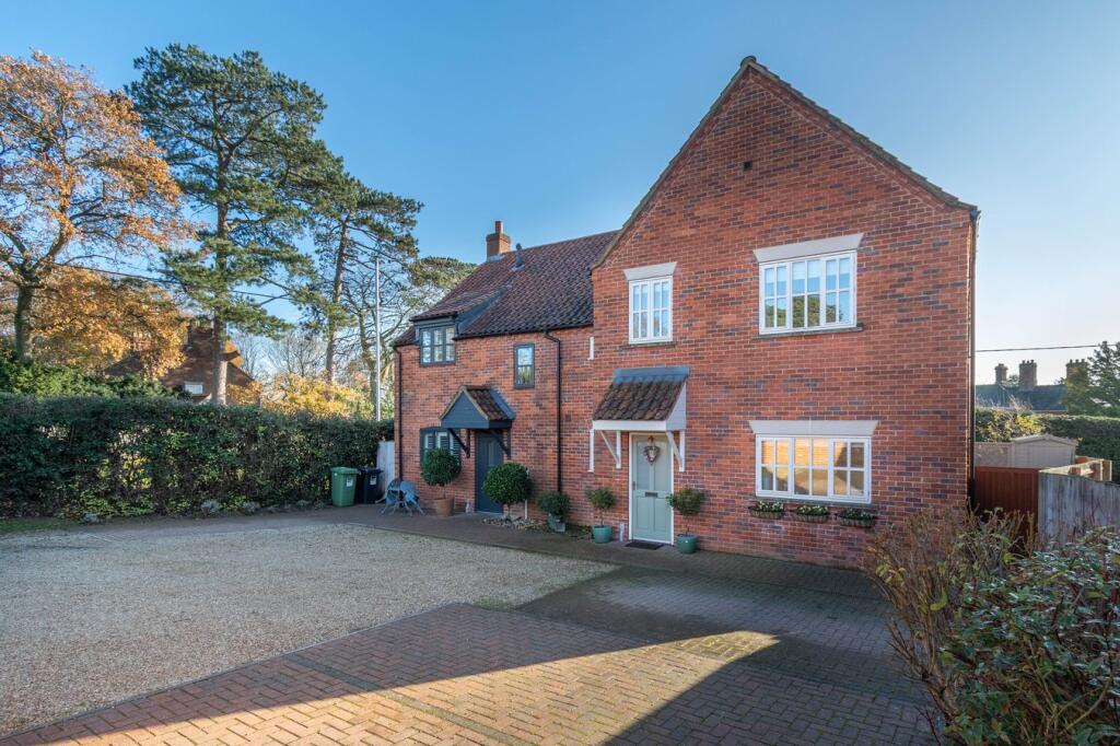Main image of property: Dewing Close, Fakenham, NR21