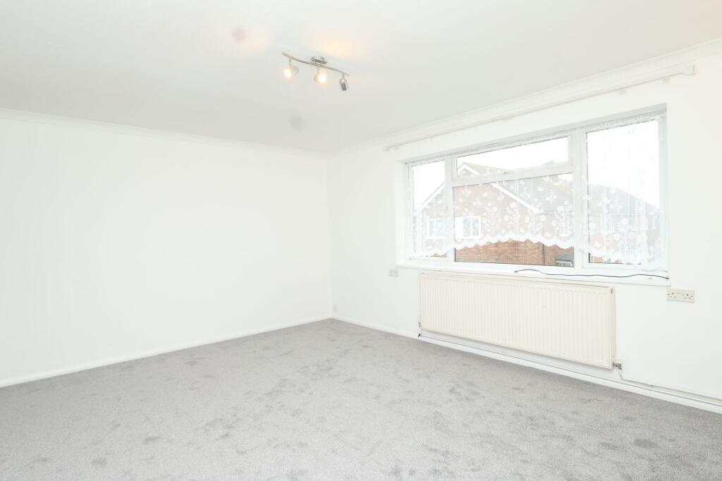Apartment in Wealden, Willingdon and Jevington - View 4