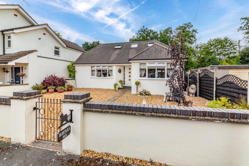 Main image of property: Common Lane, New Haw, Surrey, KT15