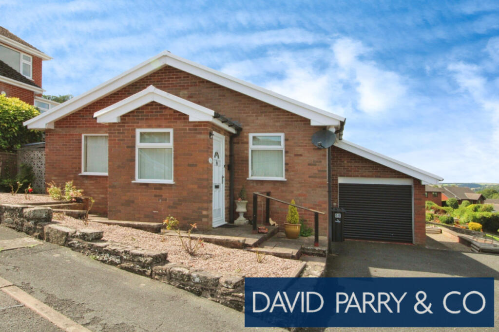 2-bed house on 69 Rockes Meadow Knighton LD7 1LE, £235,000