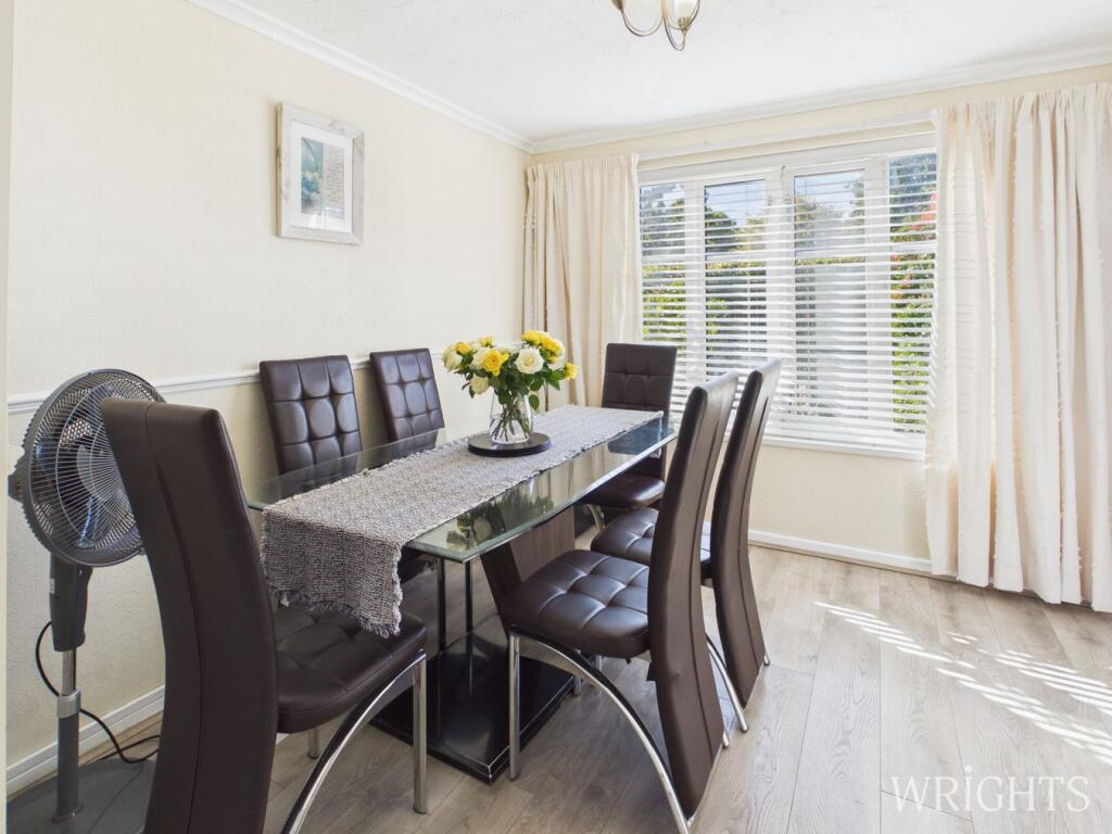 House in St Albans - View 5