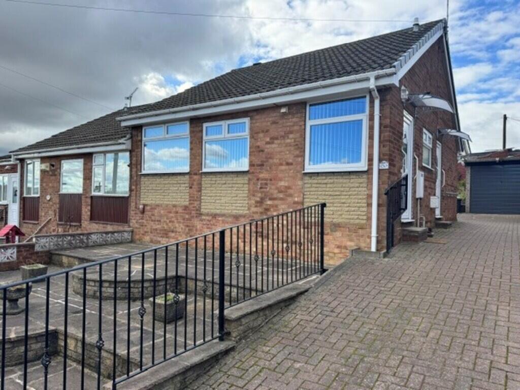 Main image of property: 150 Sunnybank Crescent, Brinsworth, Rotherham S60 5JJ