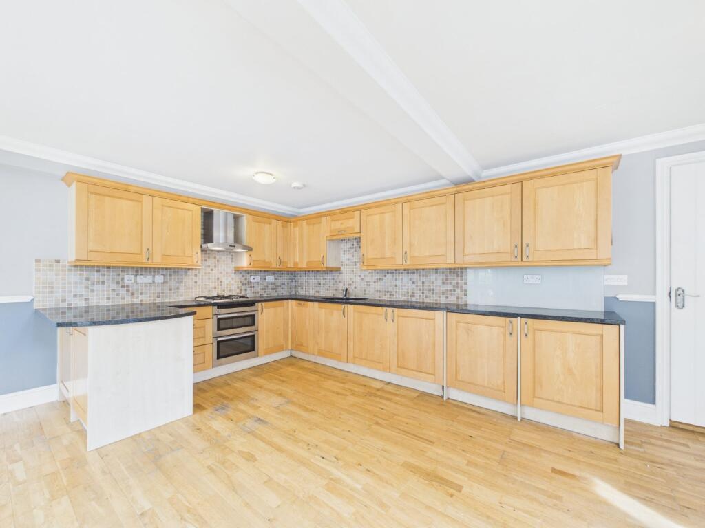 Main image of property: Hatch Lane, Windsor, Berkshire, SL4