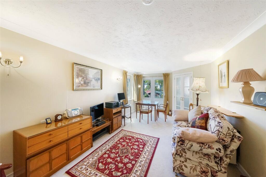 Apartment in Stirlingshire, Stirling - View 6