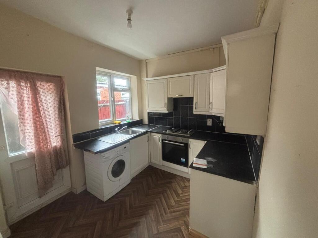 House in Birmingham, West Midlands - View 5