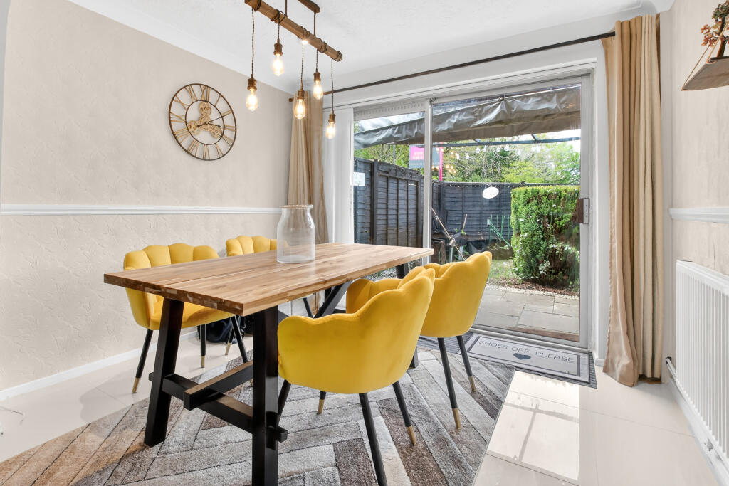 House in Reading - View 3