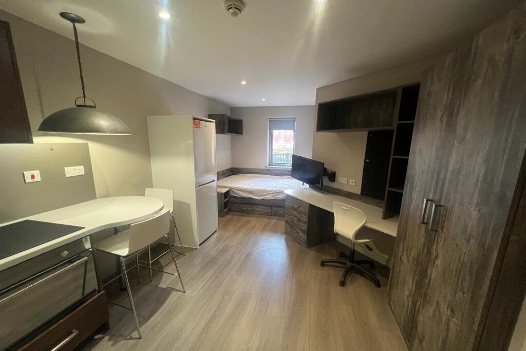 Main image of property: Saxon Court, Church Street, RG1