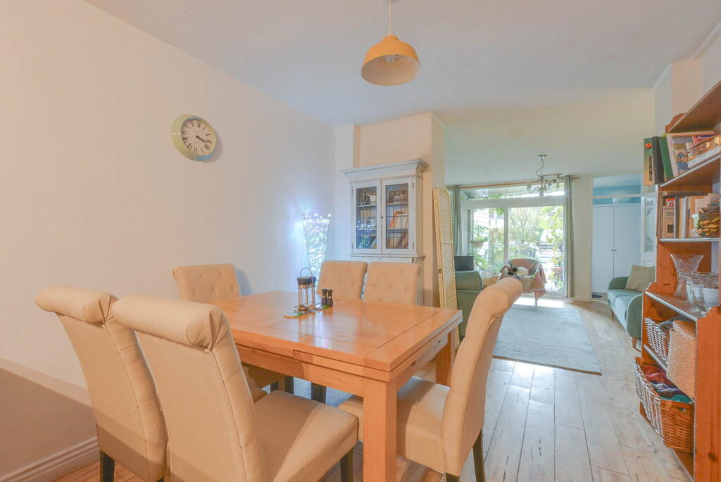 Foreminster Court, Warminster, BA12 8DA photo 4