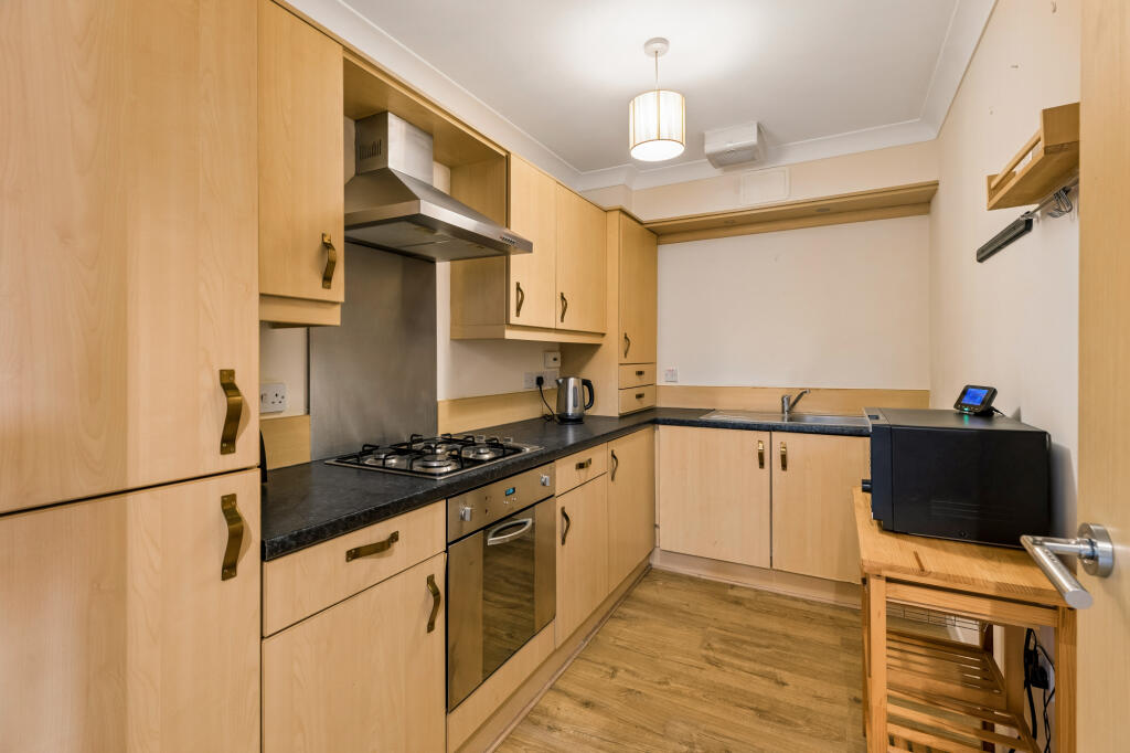 Apartment in Glasgow, Bellgrove, Dennistoun - View 5