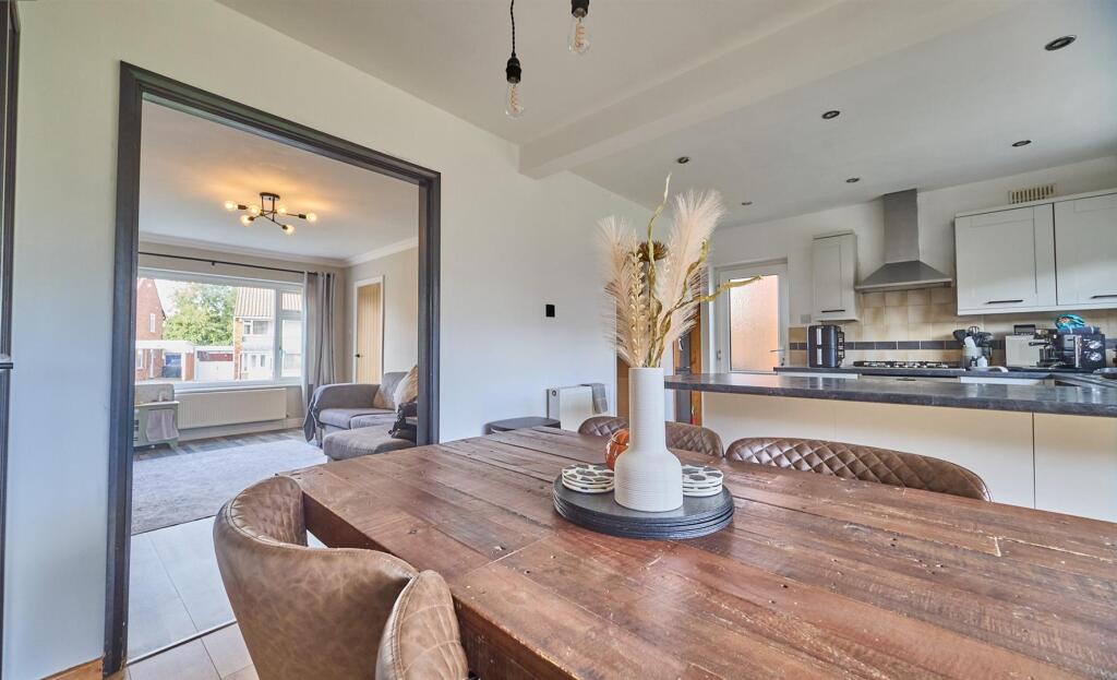 House in Hinckley and Bosworth, Burbage - View 5