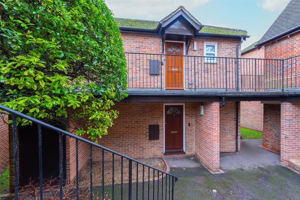 Main image of property: Burghfield Road, Reading, Berkshire, RG30