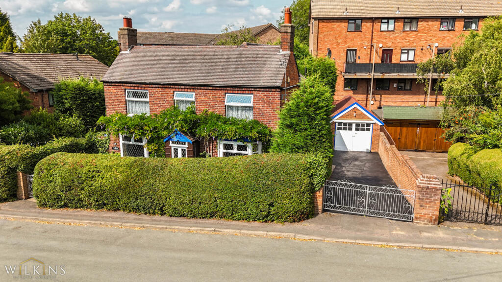 Main image of property: Old Tamworth Road, Amington, Tamworth, Staffordshire, B77