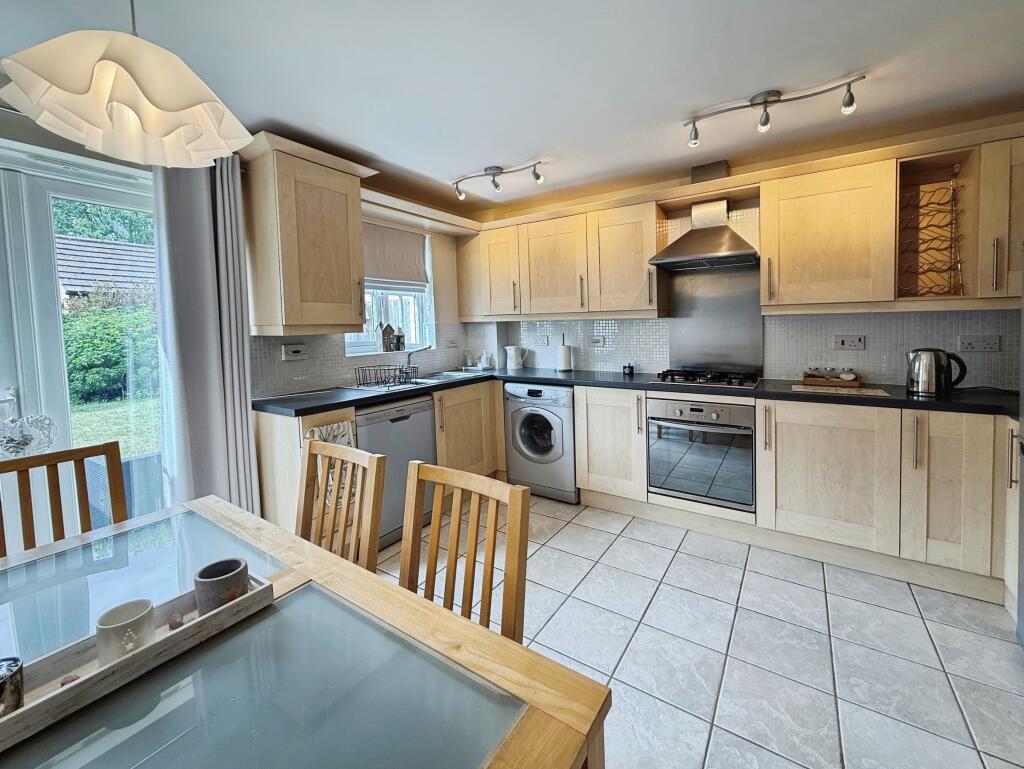 House in Nottingham - View 2